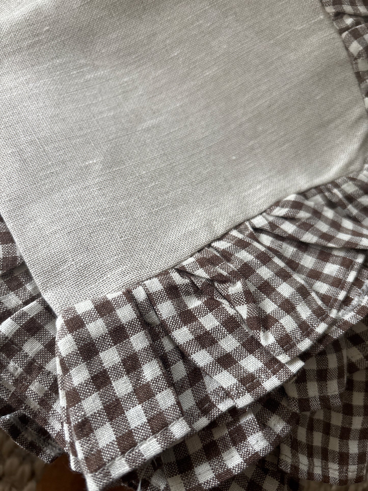 Irish Linen Ruffle Napkin